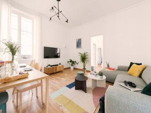 location appartement fontainebleau 1 pièce 420 m2 seine et marne 77300 1050 € / mois