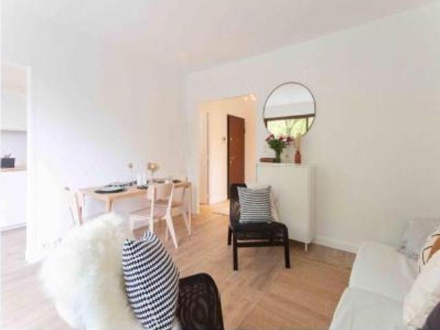 location appartement fontenay le fleury 1 pièce 23 m2 yvelines 78330 634 € / mois