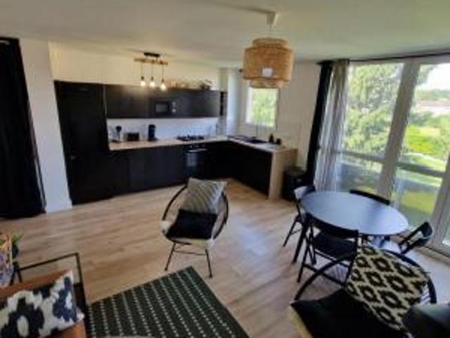 location appartement fontenay le fleury 1 pièce 24 m2 yvelines 78330 650 € / mois