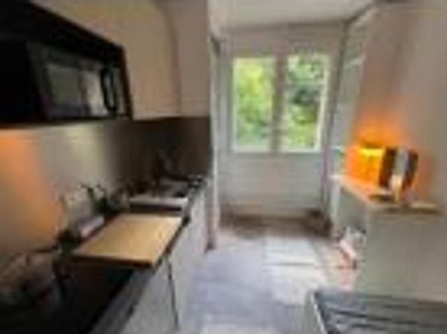 location appartement fontenay sous bois 1 pièce 9 m2 val de marne 94120 680 € / mois