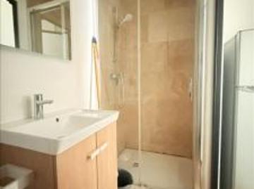 louer Appartement à Alpes - Cuisine équipée