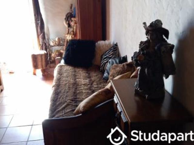 location appartement gardanne 1 pièce 20 m2 bouches du rhone 13120 500 € / mois