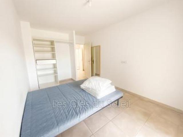 location appartement garde 2 pièces 40 m2 var 83130 866 € / mois