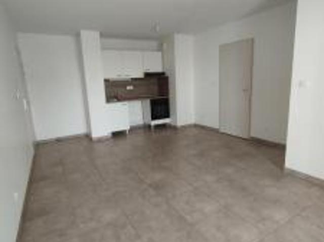 location appartement givors 2 pièces 41 m2 rhone 69700 587 € / mois