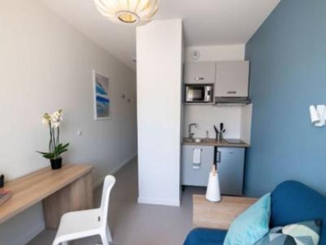 location appartement gradignan 1 pièce 18 m2 gironde 33170 698 € / mois