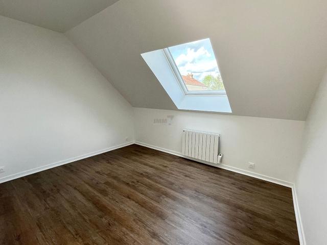 Location Appartement Grande Place, Jouarre