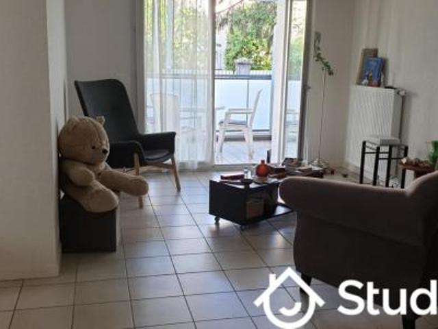 location appartement grenoble 1 pièce 11 m2 isere 38100 520 € / mois