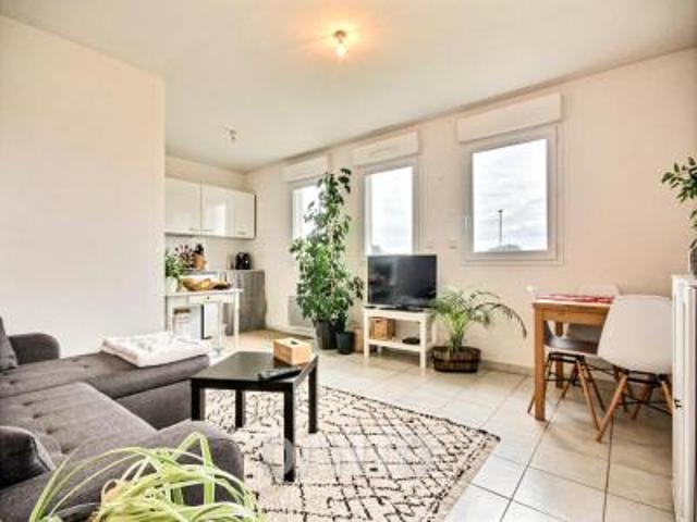 location appartement guerande 2 pièces 40 m2 loire atlantique 44350 541 € / mois