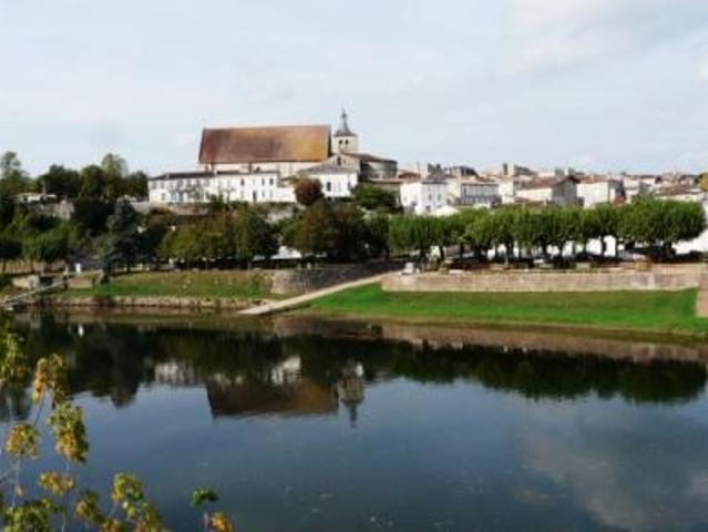 location appartement guitres 2 pièces 45 m2 gironde 33230 450 € / mois