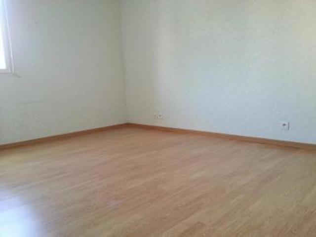 location appartement guipavas 2 pièces 45 m2 finistere 29490 590 € / mois