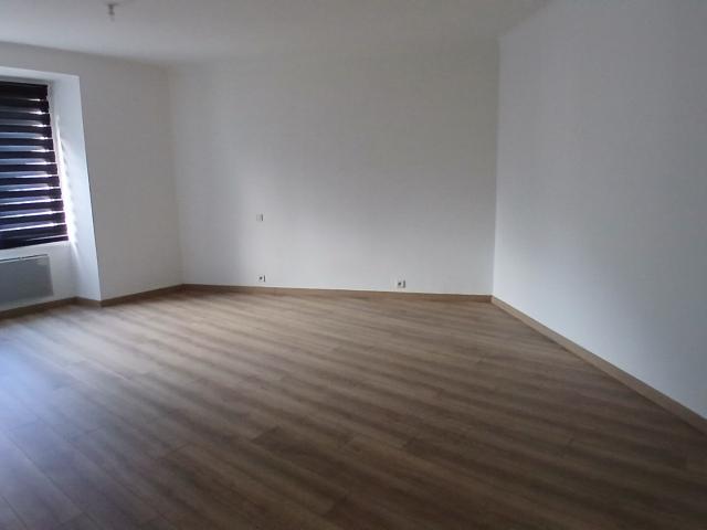 Location appartement Guipry Messac: 585 € AJP Immobilier Bain de Bretagne