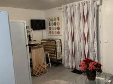location appartement hay les roses 1 pièce 23 m2 val de marne 94240 860 € / mois