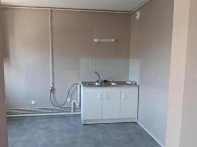 location appartement hericourt 1 pièce 33 m2 haute saone 70400 315 € / mois