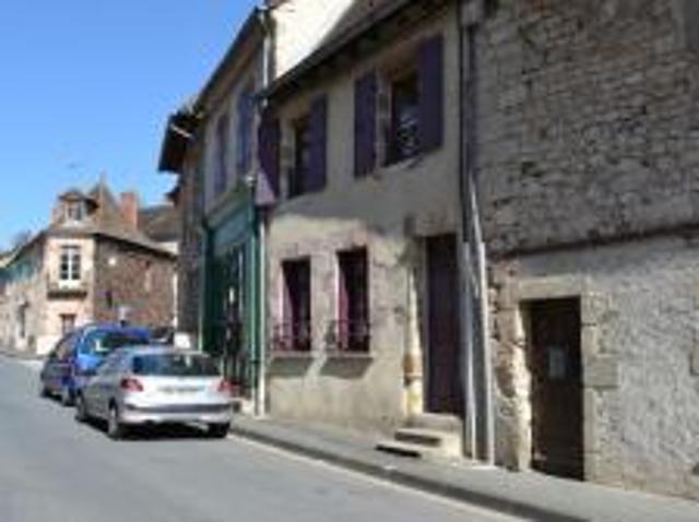 location appartement herisson 2 pièces 44 m2 allier 03190 354 € / mois