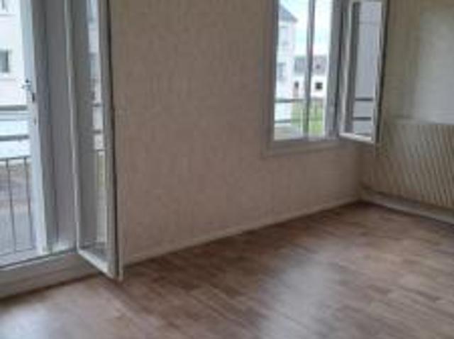 location appartement ile bouchard 4 pièces 75 m2 indre et loire 37220 365 € / mois