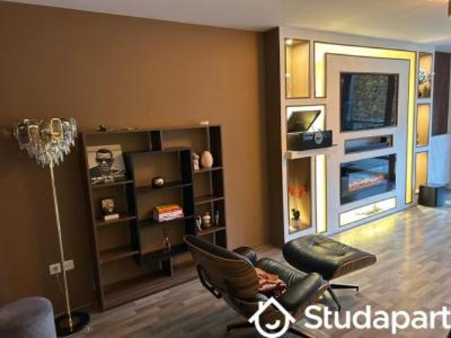 location appartement ile saint denis 1 pièce 12 m2 seine saint denis 93450 815 € / mois