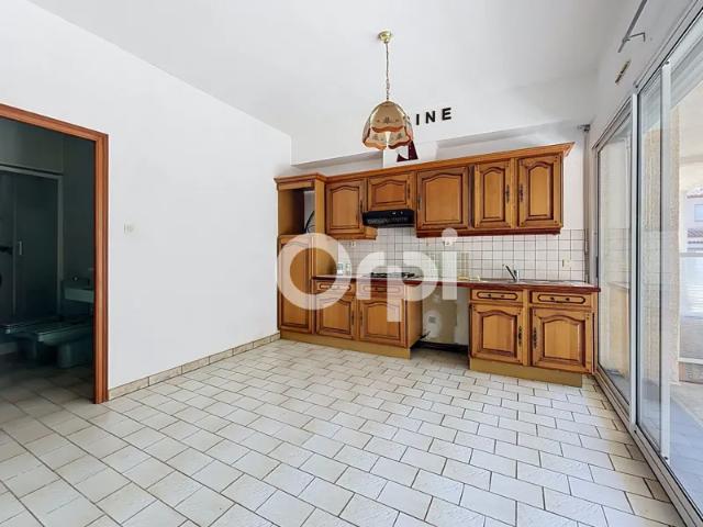 Location Appartement Rond Point Pierre Bretonneau, Perpignan