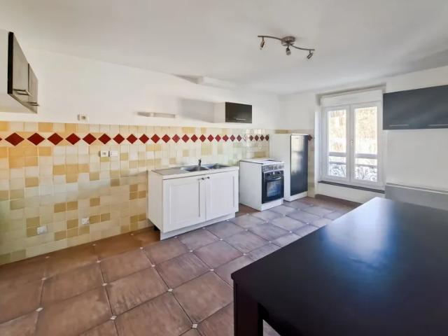 Location Appartement Impasse de la Magnanerie, Sisteron