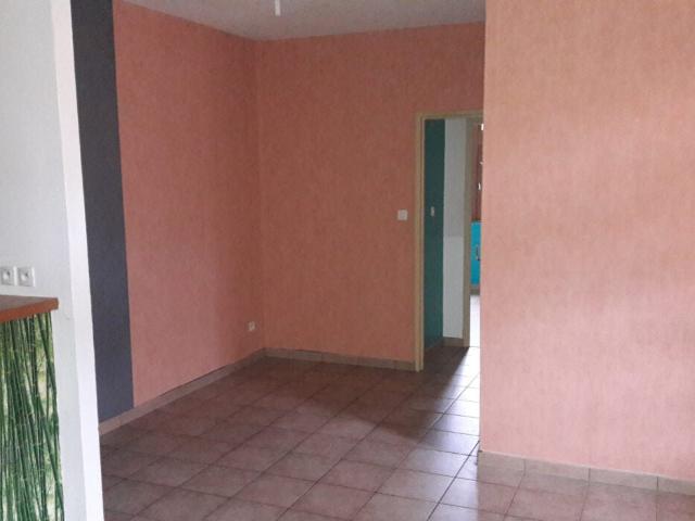 Location Appartement Impasse des Écoles, Blyes
