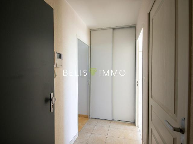 Location Appartement Impasse Émilie du Châtelet, La Ville aux Dames
