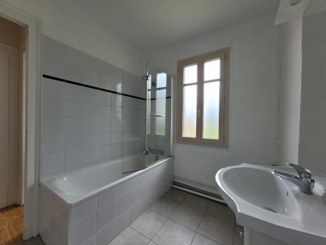 Location Appartement Rue Victor Hugo, Bizanos