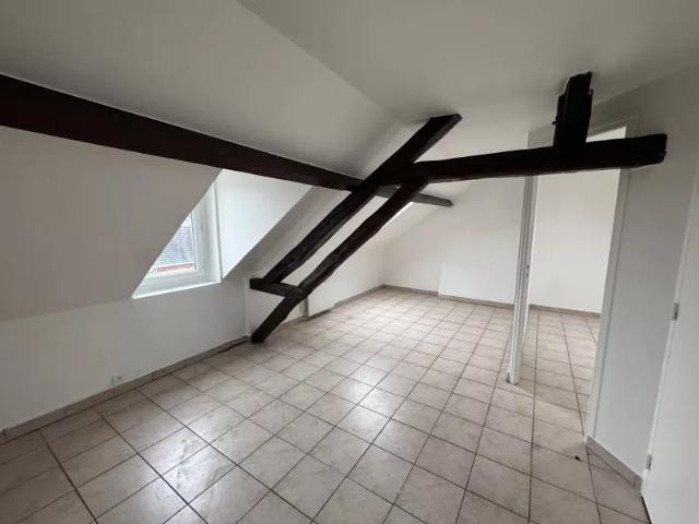Location Appartement Rue Gourdon, Vierzon