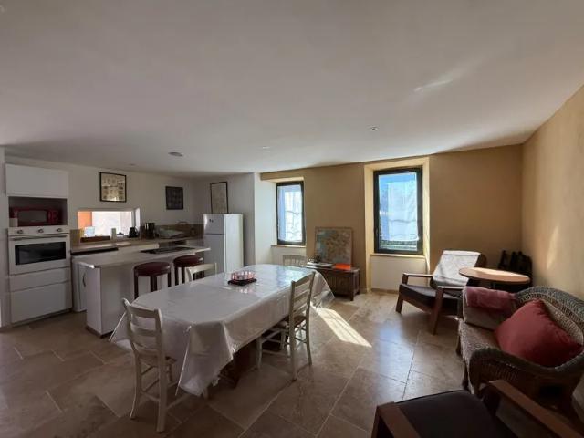 Location Appartement Impasse Le Cros, Largentière