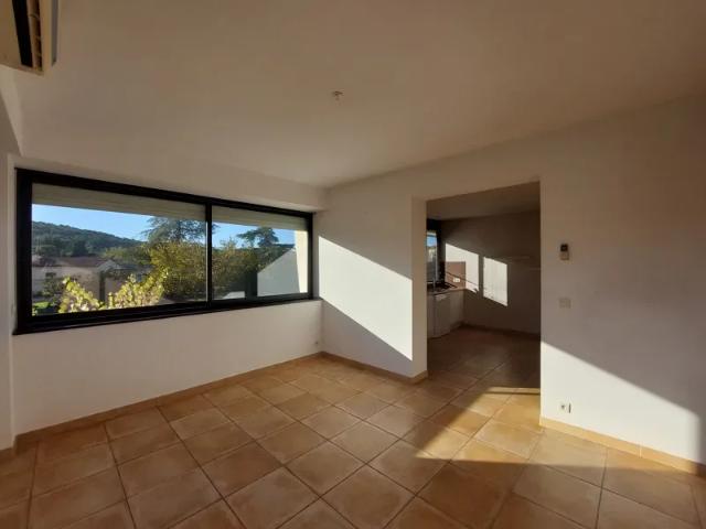 Location Appartement Impasse Plaisance, Calvisson