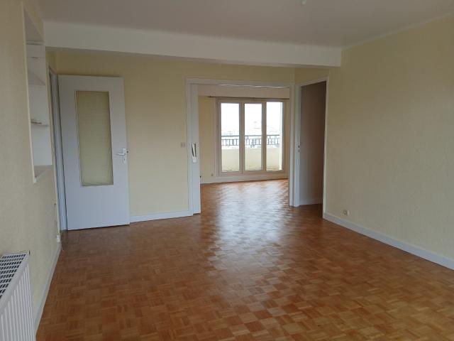 Location Appartement Impasse Quinquaine, Saint Brieuc
