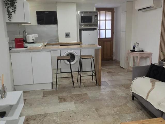 Location Appartement Impasse Saint Laurent, Nice