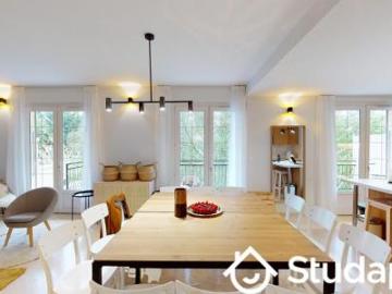 Appartement à louer à Rue Quinault Paris - Jardin