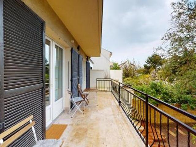 location appartement issy les moulineaux 1 pièce 286 m2 hauts de seine 92130 1102 € / mois