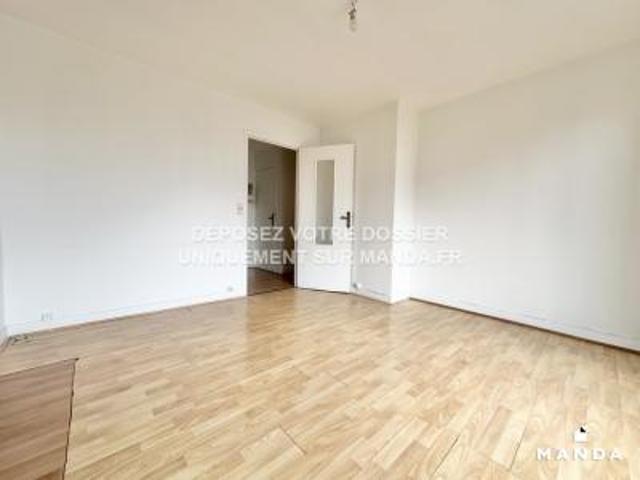 location appartement ivry sur seine 3 pièces 61 m2 val de marne 94200 1350 € / mois
