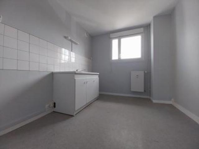 location appartement joinville 4 pièces 82 m2 haute marne 52300 573 € / mois