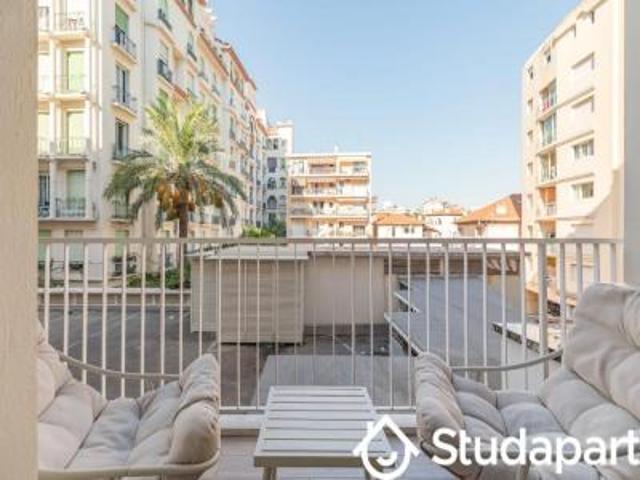 location appartement juan les pins 4 pièces 90 m2 alpes maritimes 06160 2899 € / mois