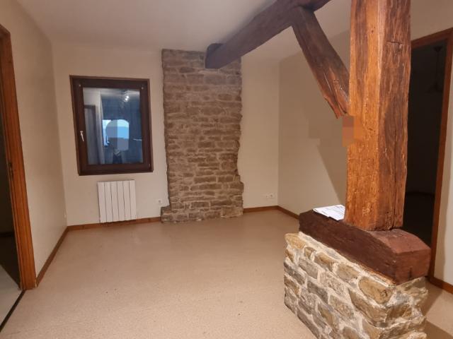 Location appartement Lantenne Vertière 3 pièces 70m² 585€ | Céline Marmet Immobilier