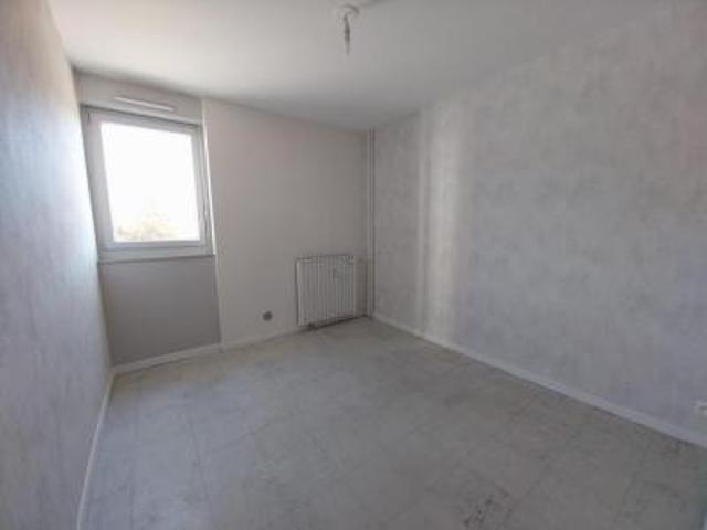 location appartement langres 4 pièces 72 m2 haute marne 52200 488 € / mois