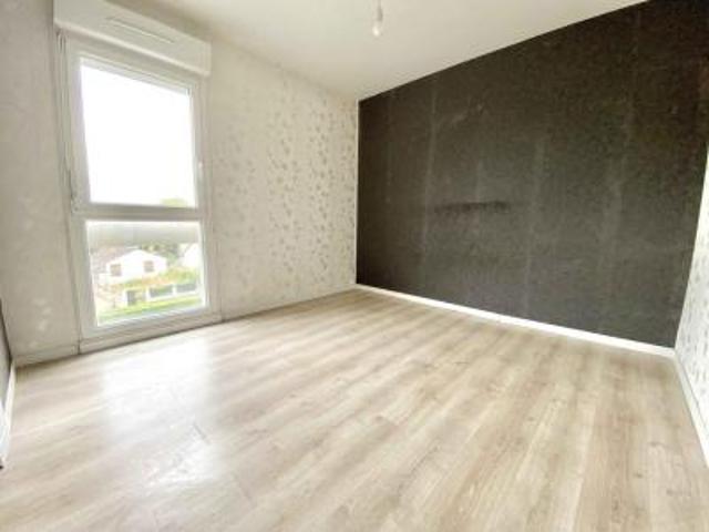 location appartement laon 4 pièces 69 m2 aisne 02000 797 € / mois