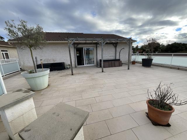 Location Appartement Les Hauts d'Alzete, Cervione