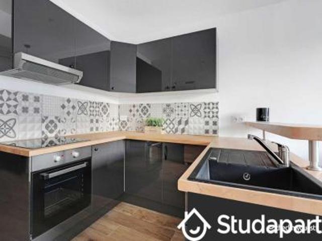 location appartement levallois perret 1 pièce 39 m2 hauts de seine 92300 2400 € / mois