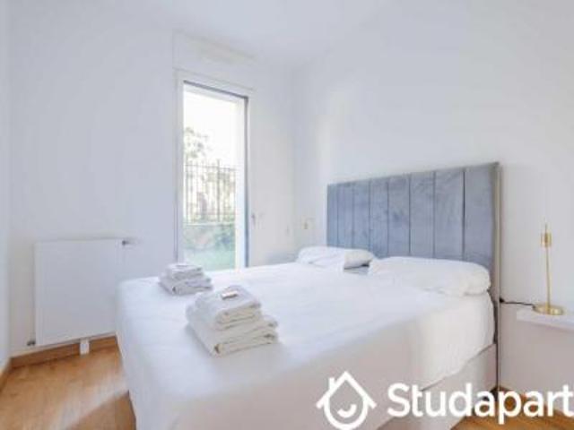 location appartement levallois perret 1 pièce 57 m2 hauts de seine 92300 2900 € / mois