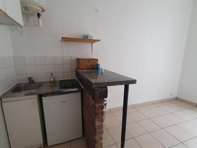 Location Appartement Levallois Perret 92300 Métro Louise Michel