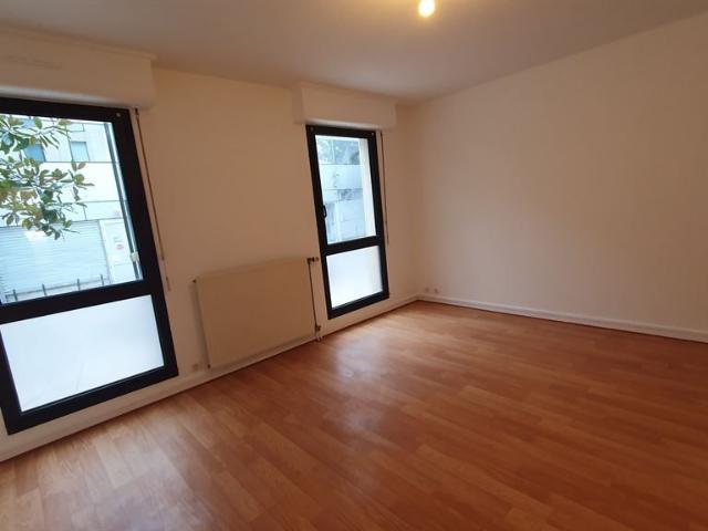 Location Appartement Levallois Perret 92300 Métro Pont de Levallois