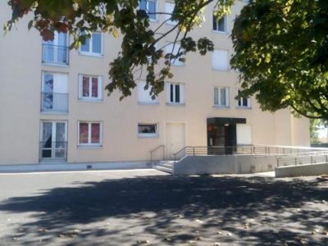 location appartement levroux 3 pièces 79 m2 indre 36110 410 € / mois