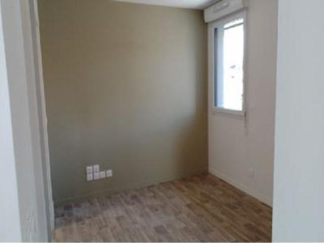 location appartement limoges 1 pièce 31 m2 haute vienne 87000 431 € / mois