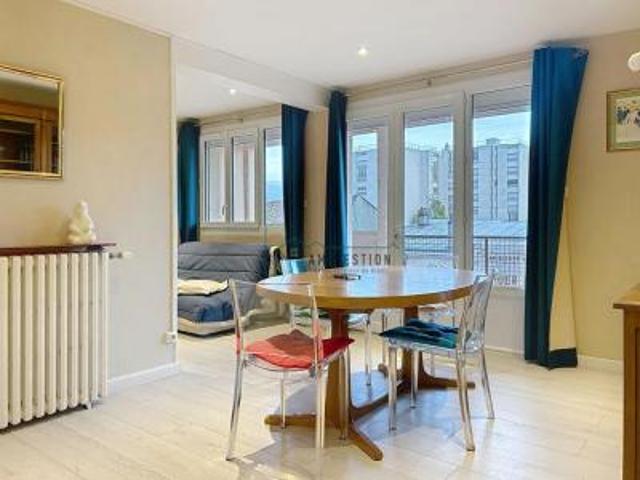 location appartement limoges 3 pièces 60 m2 haute vienne 87000 710 € / mois