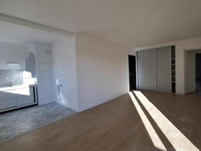 location appartement limoges 4 pièces 83 m2 haute vienne 87000 915 € / mois