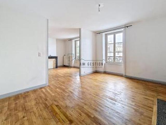 location appartement limoges 6 pièces 105 m2 haute vienne 87000 730 € / mois
