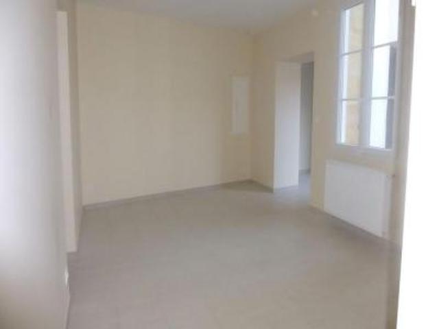 location appartement libourne 2 pièces 38 m2 gironde 33500 605 € / mois