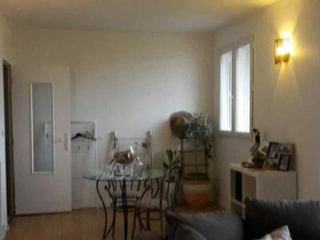 location appartement libourne 3 pièces 75 m2 gironde 33500 820 € / mois